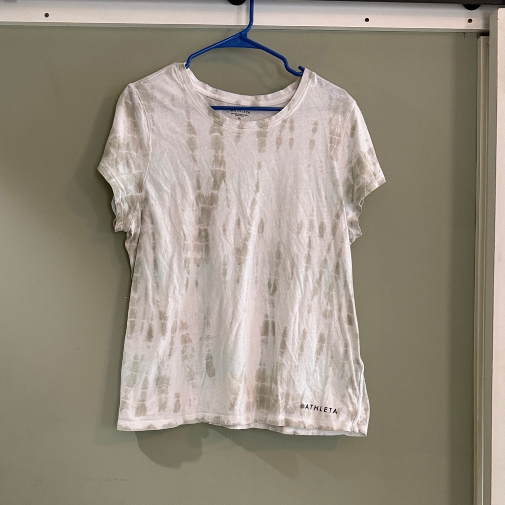 Athleta Tee